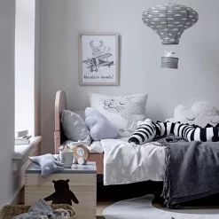 Bloomingville Bumper/ Pillow, Grey Fox -Textielwinkel bloomingville bumper pillow fox crocodile 10