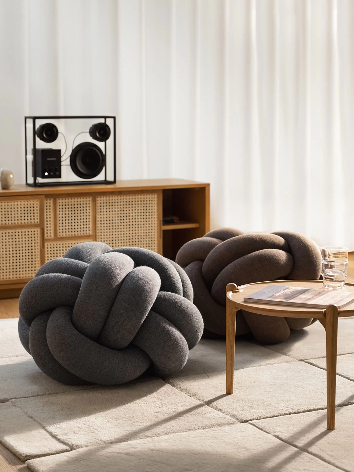 Design House Stockholm Knot Kussen Medium, Grijs 2 Design House Stockholm Knot Kussen Medium, Grijs - Afbeelding 2