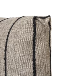 Ferm LIVING Clean Pasadena Sierkussen 60x40 Cm, Zand / Zwart -Textielwinkel ferm living clean pasadena sierkussen 60x40 cm zand zwart 3
