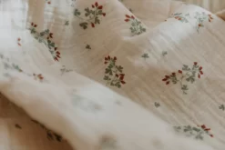 Clover Muslin Wikkeldeken, 110x110 Cm -Textielwinkel garbo friends clover muslin wikkeldeken 110x110 cm 3