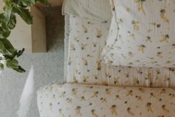 Mimosa Muslin Dekbedovertrekset, 150x210 + 50x60 Cm -Textielwinkel garbo friends mimosa muslin dekbedovertrekset 6