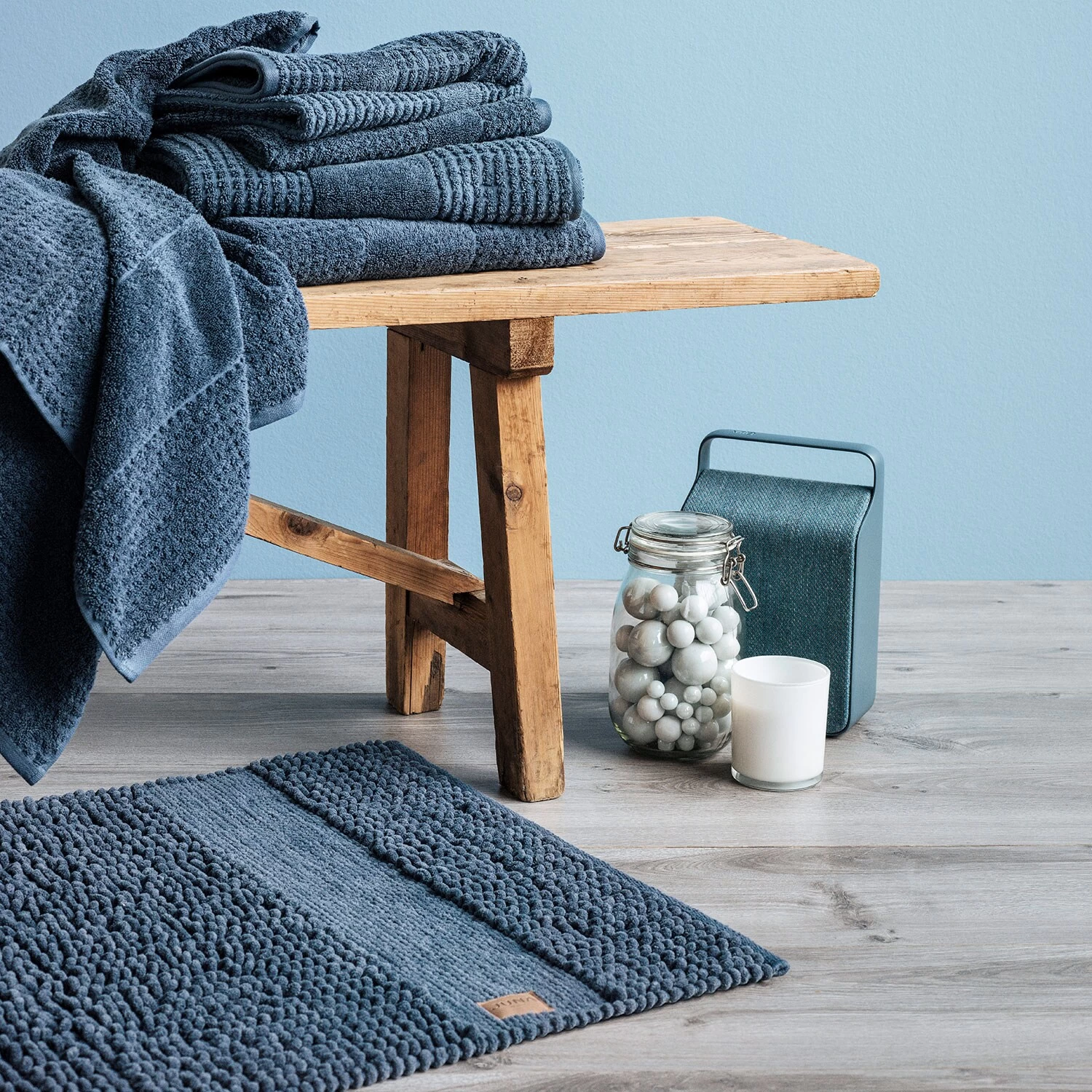 Juna Check Handdoek 50x100 Cm, Donkerblauw 2 Juna Check Handdoek 50x100 Cm, Donkerblauw - Afbeelding 2