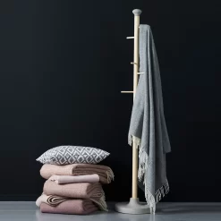 Klippan Yllefabrik Domino Baby Plaid 65x90 Cm, Dark Grey -Textielwinkel klippan yllefabrik domino baby plaid 65x90 cm 11