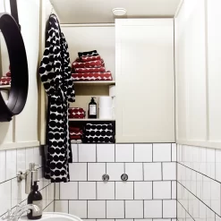 Marimekko Räsymatto Guest Towel 30x50 Cm, White/Black -Textielwinkel marimekko rasymatto bath towel white black 8