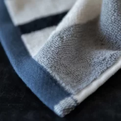 Mette Ditmer Boudoir Guest Towel 2 Pcs, 40x60 Cm, Light Grey -Textielwinkel mette ditmer boudoir towel light grey 9