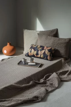 Mette Ditmer MONO Sierkussen 40x60 Cm, Nutmeg -Textielwinkel mette ditmer mono sierkussen 40x60 cm 12