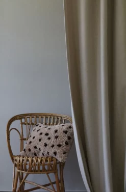 Bibi Made In Blekinge Cushion 30x50 Cm,  Beige -Textielwinkel mimou bibi made in blekinge cushion 8