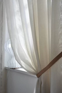 Grace Gordijn Dubbel Breedte 290x250 Cm, Naturel -Textielwinkel mimou grace gordijn dubbel breedte 290x250 cm 11