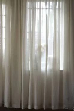 Grace Gordijn Dubbel Breedte 290x250 Cm, Naturel -Textielwinkel mimou grace gordijn dubbel breedte 290x250 cm 12