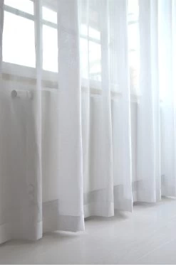 Grace Gordijn Dubbel Breedte 290x290 Cm, Wit -Textielwinkel mimou grace gordijn dubbel breedte 290x290 cm 12