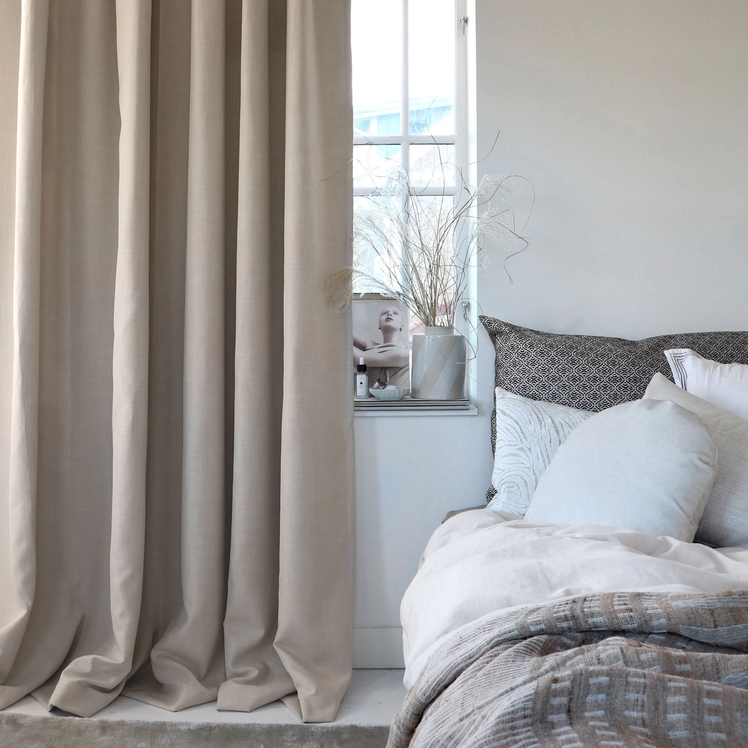 Lyx Dim Out Curtain 290x290 Cm, Nature 1 Lyx Dim Out Curtain 290x290 Cm, Nature