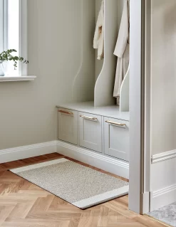 Edit Vloerkleed Modder / Vanille / Linnen Metallic, 140x200 Cm -Textielwinkel pappelina edit vloerkleed modder vanille linnen metallic 1