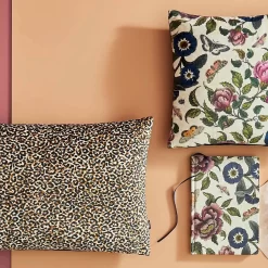 Spode Creatures Of Curiosity Leopard Kussen, 30x50 Cm -Textielwinkel spode creatures of curiosity leopard kussen 30x50 cm 8